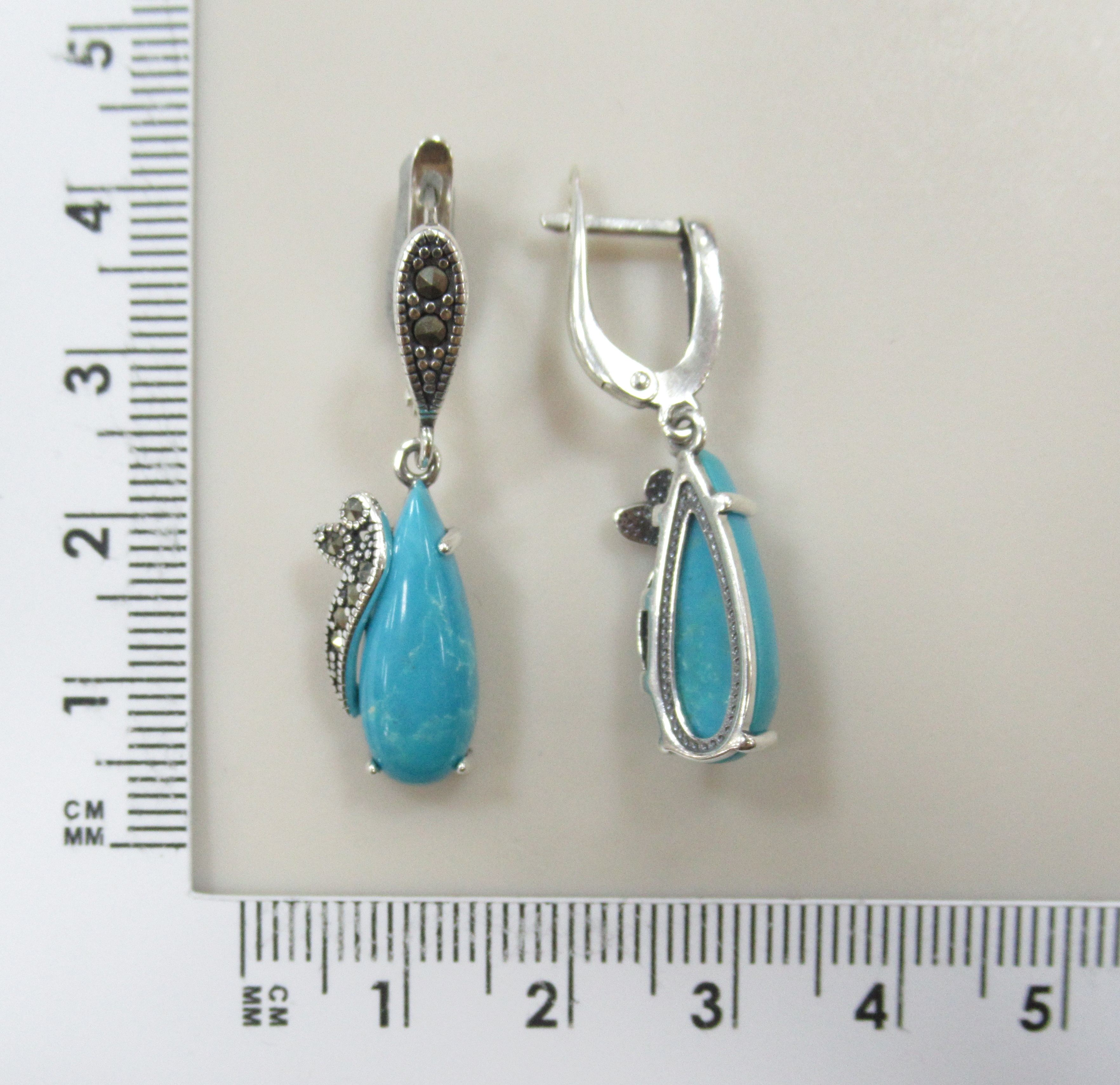 Серебряные серьги с бирюзой